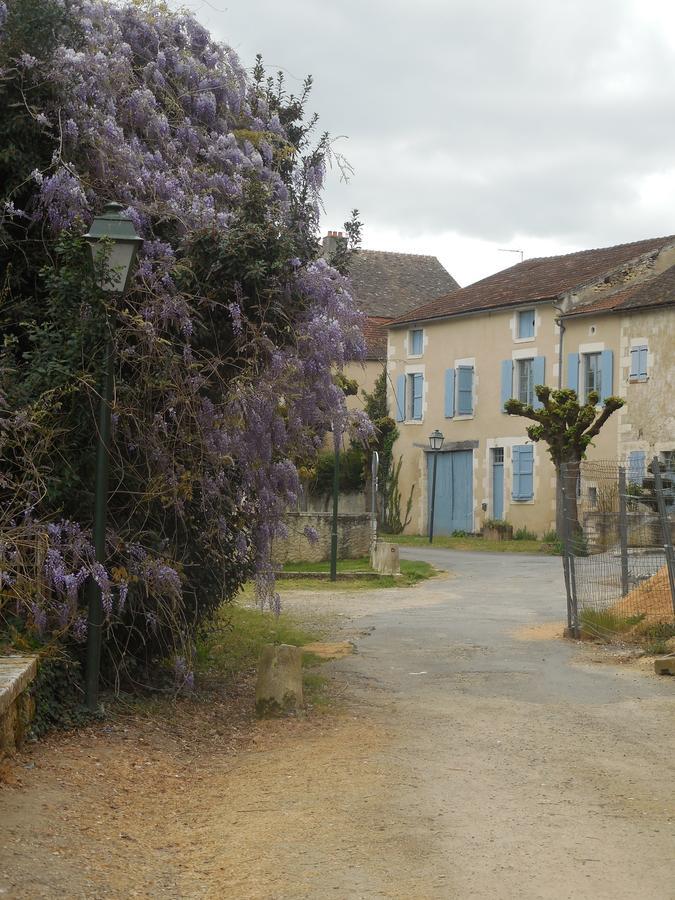 Hotel De L'Abbaye 생-사뱅 외부 사진