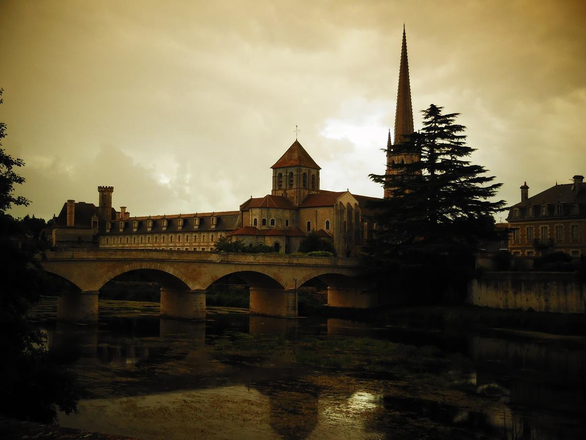 Hotel De L'Abbaye 생-사뱅 외부 사진